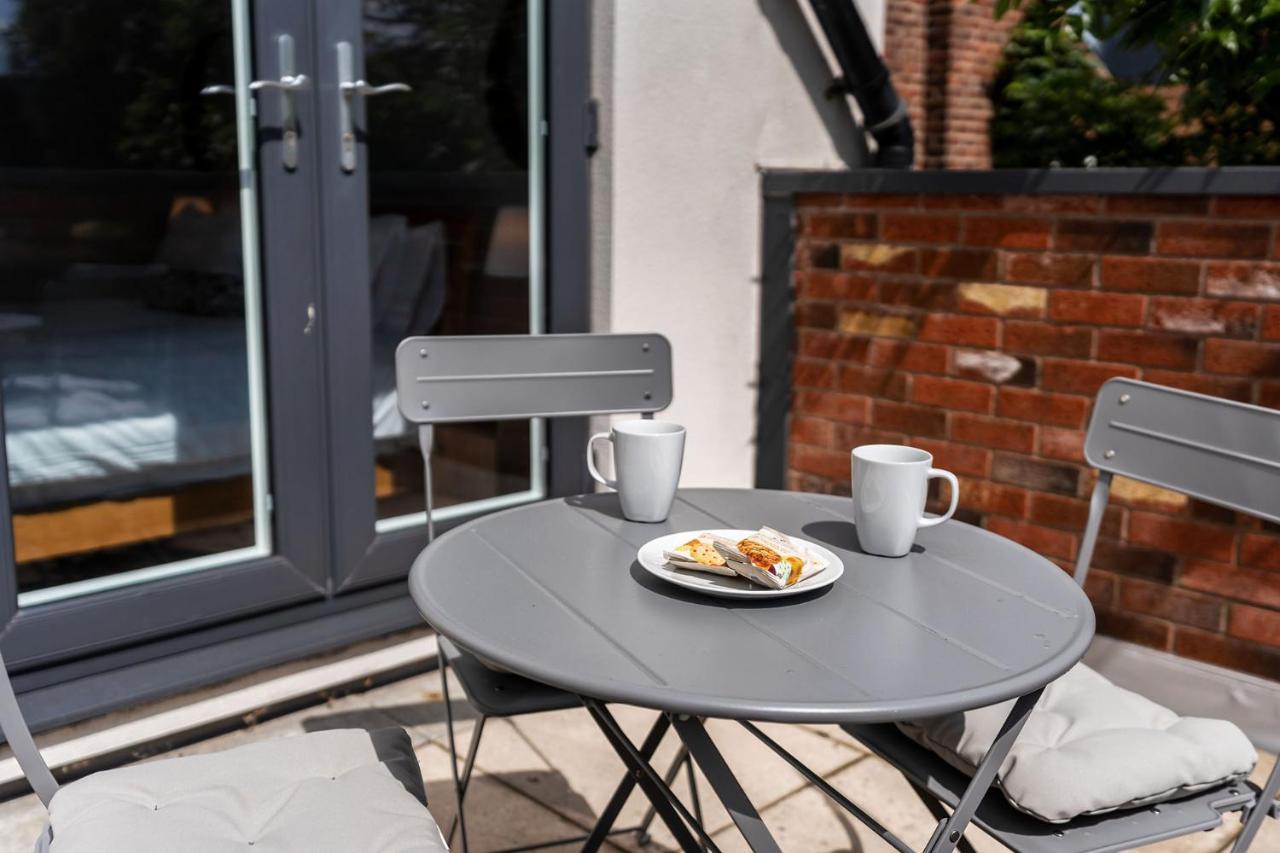 The Chorlton Apartment Манчестър Екстериор снимка