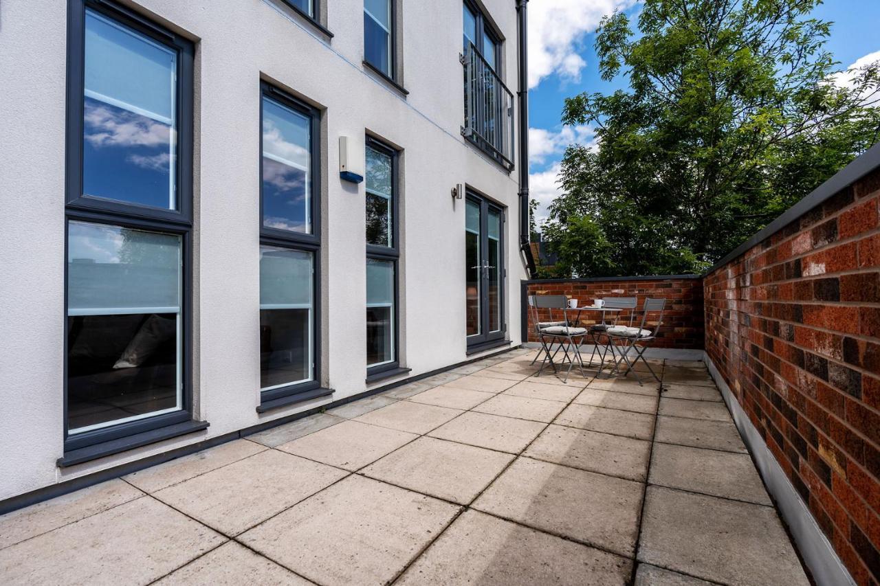 The Chorlton Apartment Манчестър Екстериор снимка
